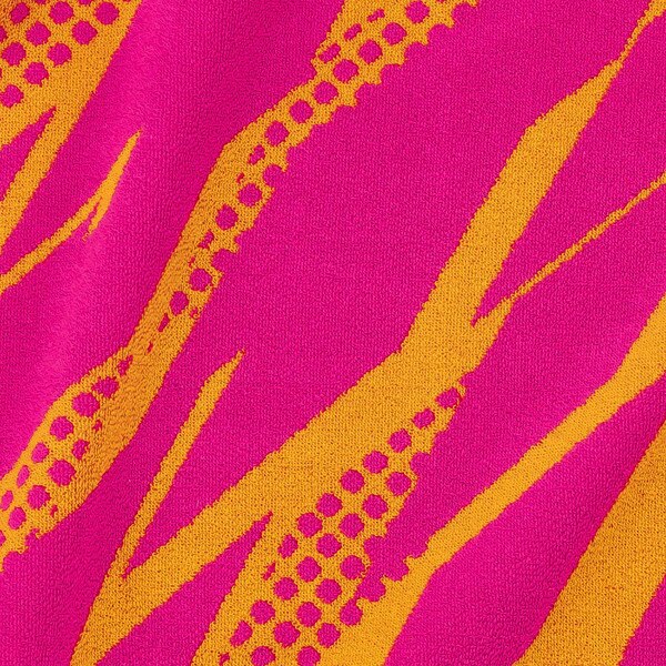 Butterfly Atomis Sports Towel - Rose - Close-Up#3
